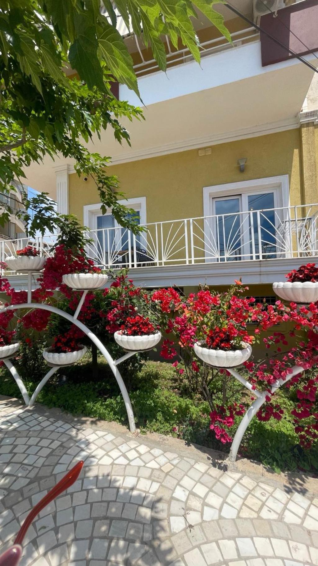 Sunrise Luxury Apartments Sarande Exterior photo
